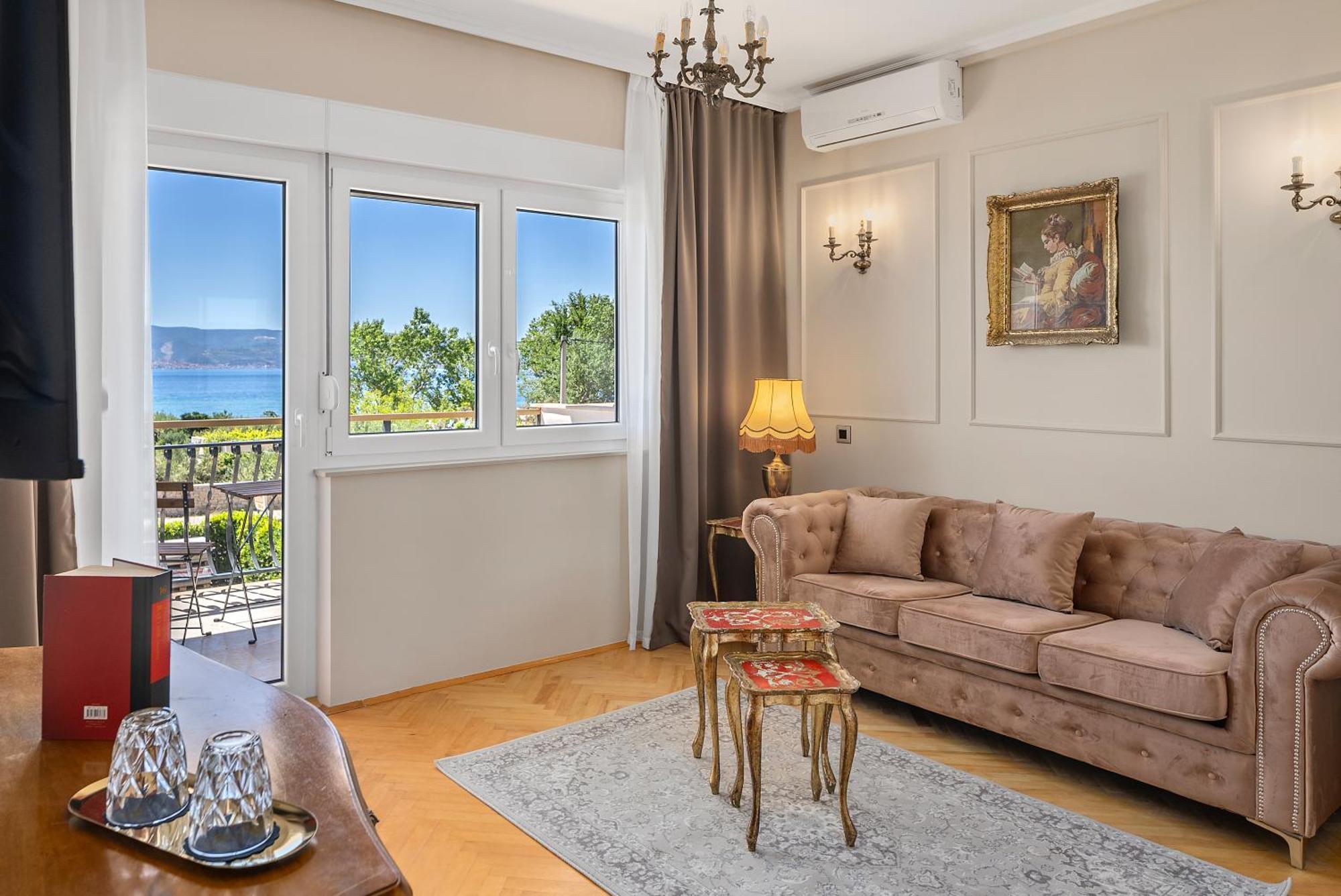 Storge Boutique Bed & Breakfast Омиш Экстерьер фото