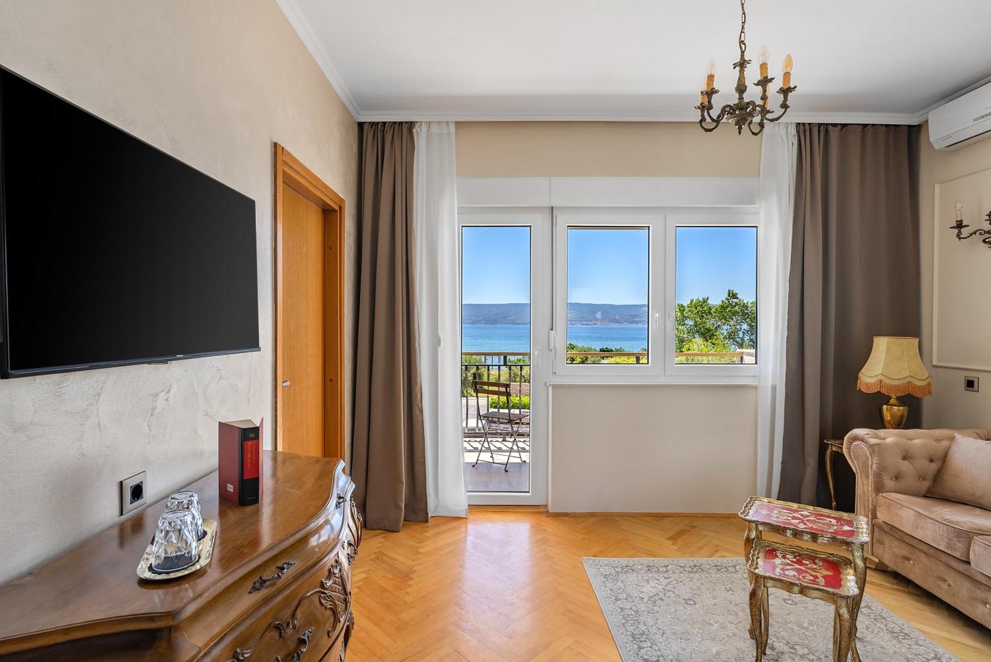 Storge Boutique Bed & Breakfast Омиш Экстерьер фото